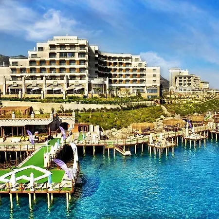 Merit Royal & Casino Hotel