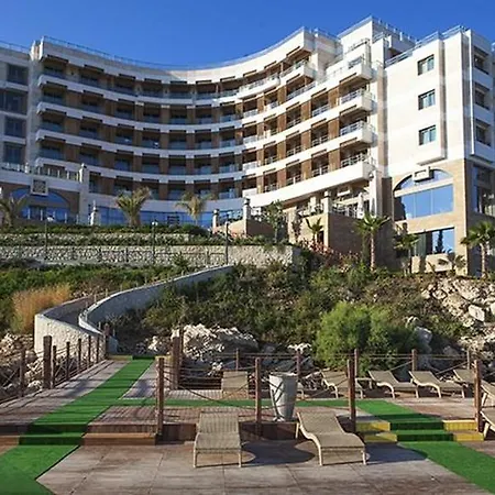 Merit Royal & Casino Отель 5*