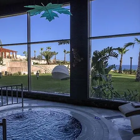 Отель Merit Royal & Casino Karavas (Northern Cyprus)