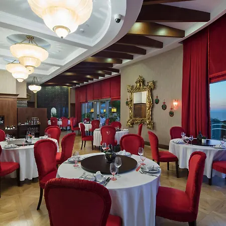 Merit Royal & Casino Отель 5*